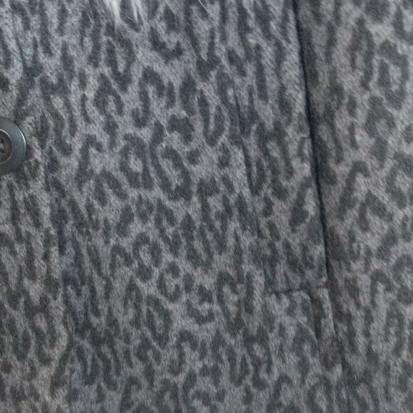 Original Frenchi Leopard Faux Fur Trim Coat - Picture 5 of 13